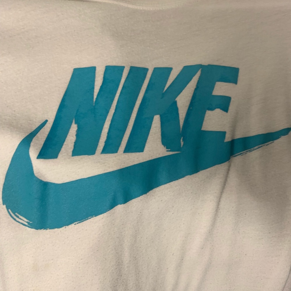 Men’s  Nike shirt